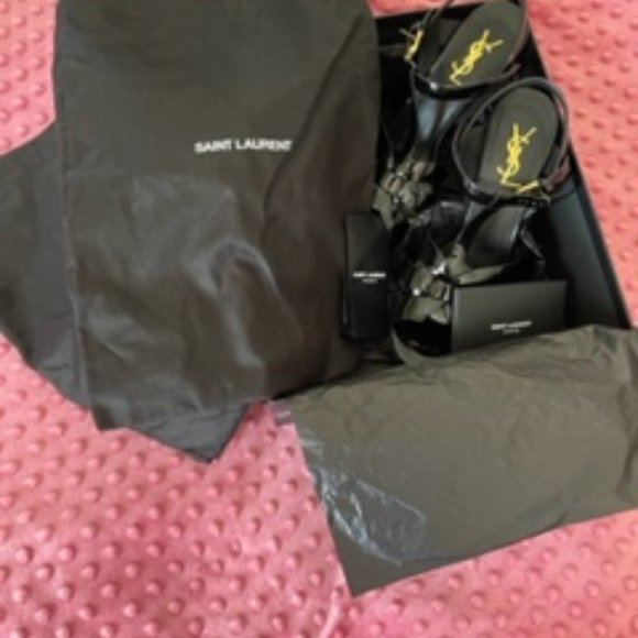 SAINT LAURENT TRIBUTE PLATFORM - Picture 2 of 6